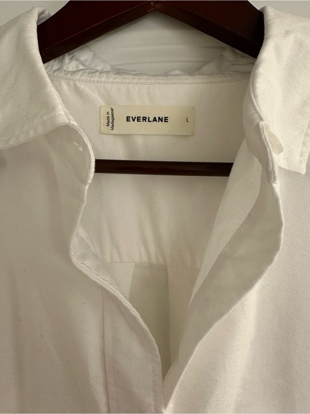 Everlane White Poplin Button-Down Shirt - Picture 4 of 4